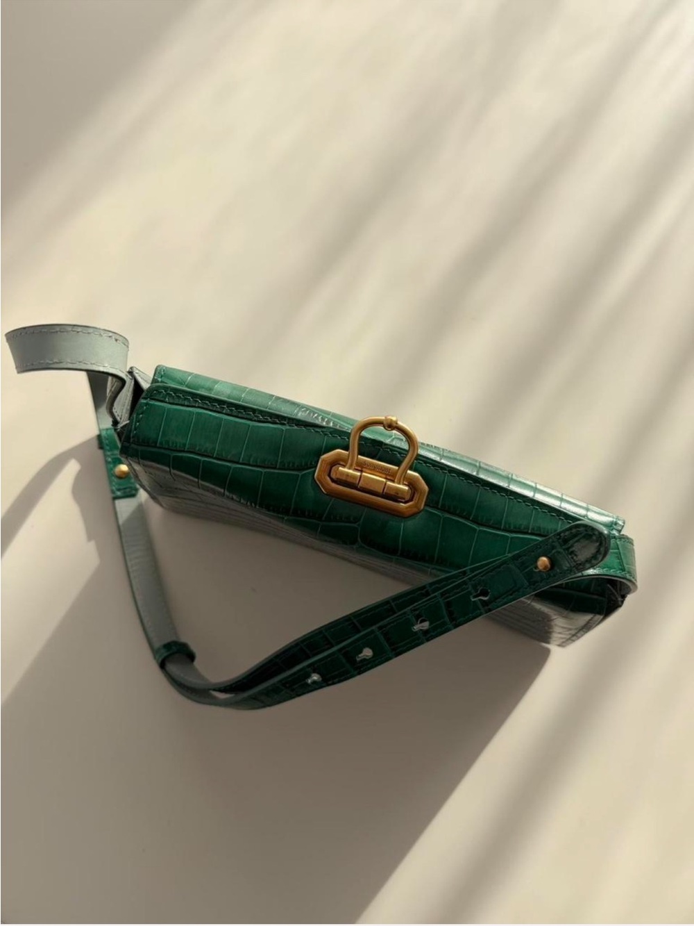 Authentic! Songmont! Green Croc-Embossed Leather Shoulder Bag - Picture 3 of 7